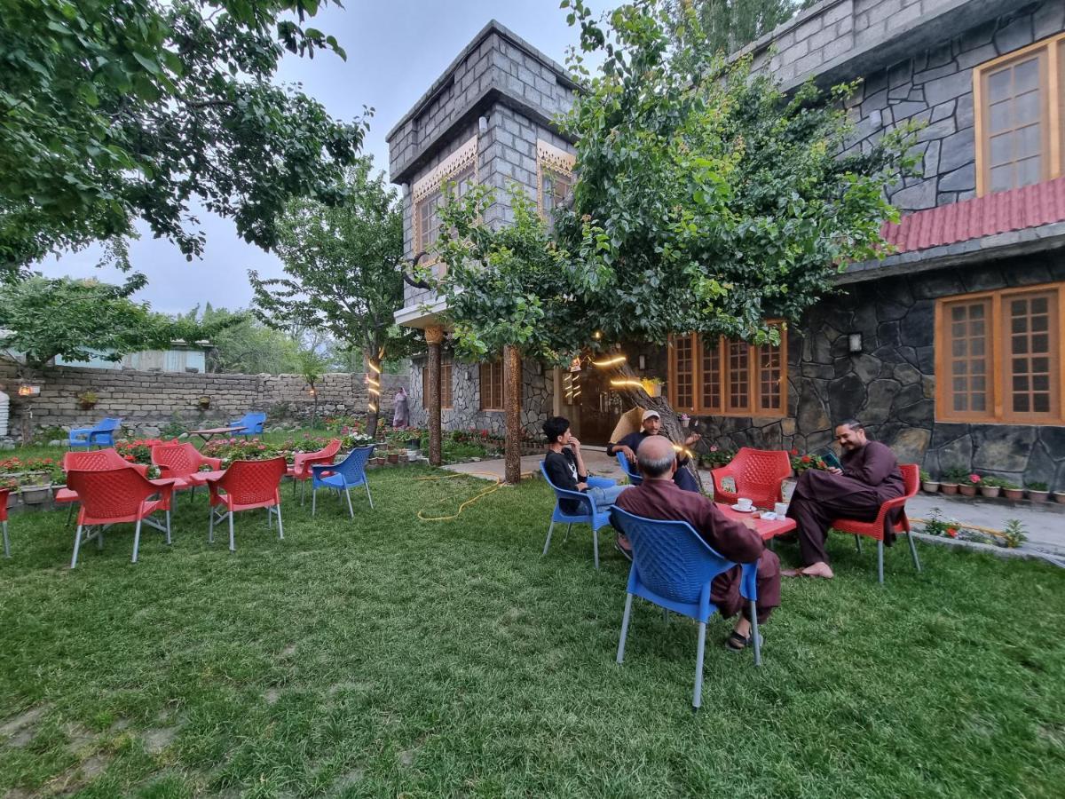 Sehrish Guest House Skardu Exterior photo